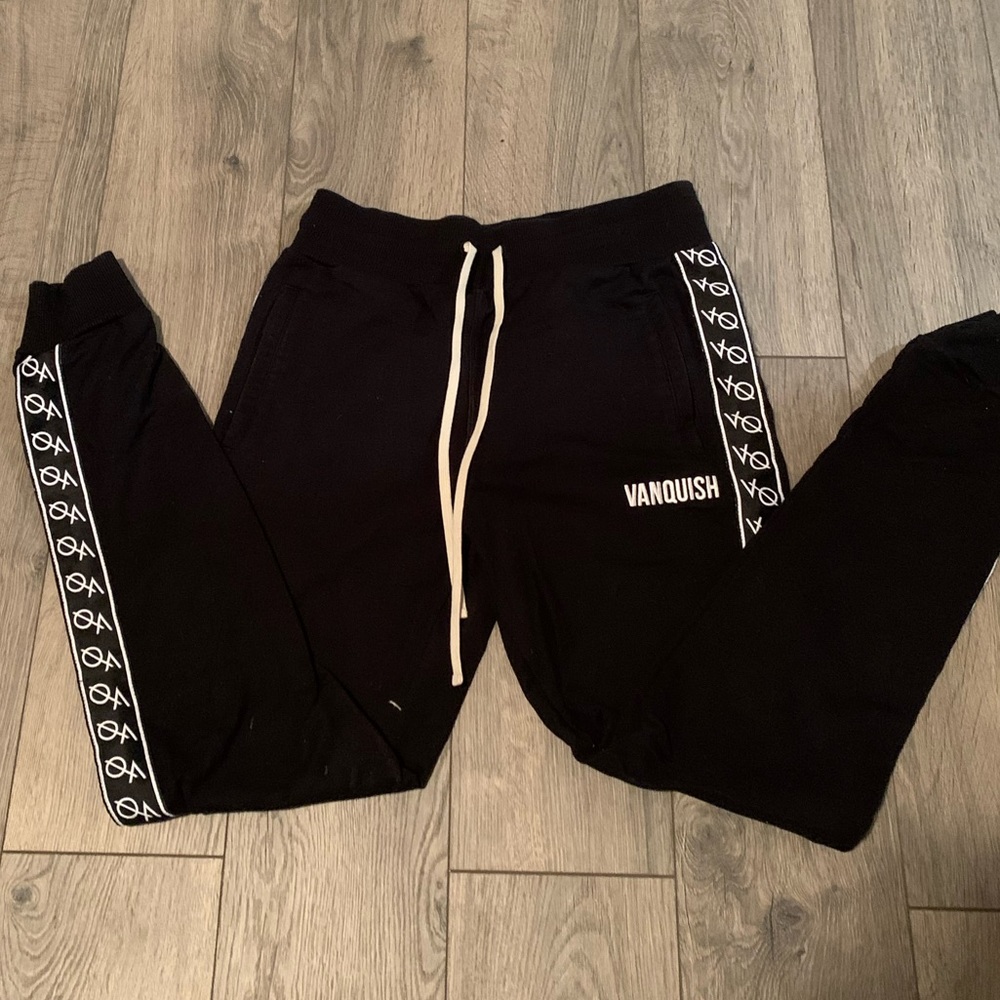 COPY - Vanquish joggers